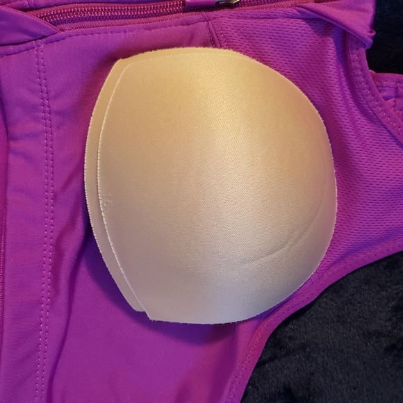 🌟New Price 2/$32🌟Zipper Front Sports Bra - Picture 6 of 8